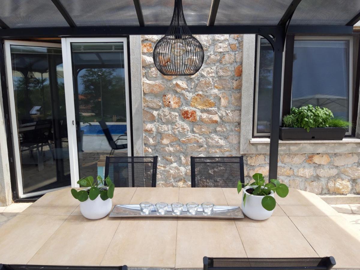 Casa Nora Adriatica Villa Vilanija Kültér fotó
